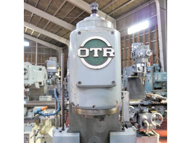 Ohtori-kiko ME-35 Vertical Milling Machine Image 3