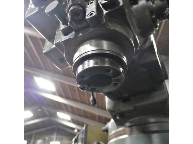MAKINO KSAP-55 Vertical Milling Machine Image 6