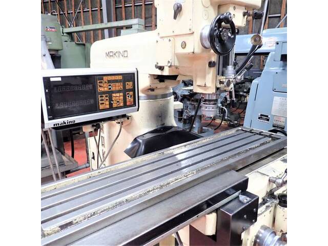牧野フライス製作所 KSJ-55 立型フライス盤 の画像 3枚目