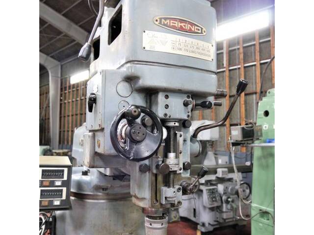MAKINO KSAP-55 Vertical Milling Machine Image 3