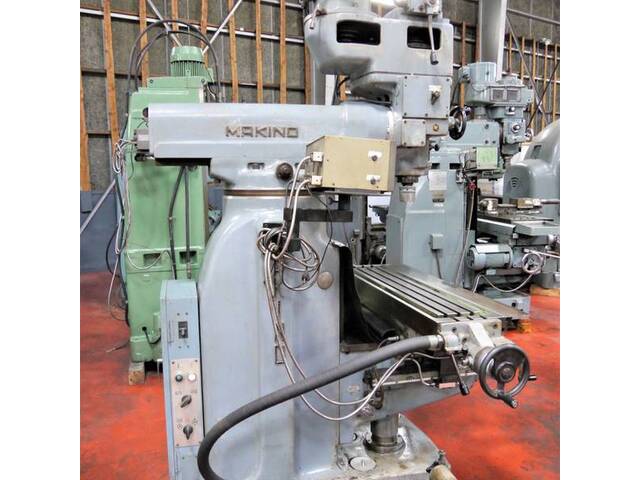 MAKINO KSAP-55 Vertical Milling Machine Image 7