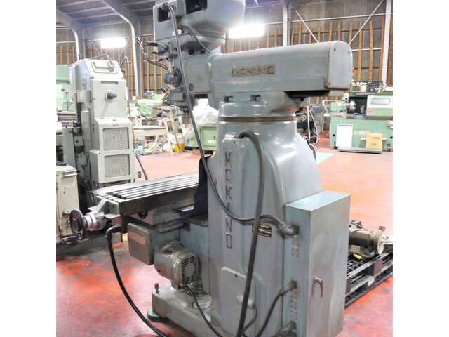 MAKINO KSAP-55 Vertical Milling Machine Image 11