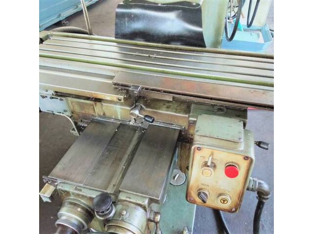 牧野フライス製作所 KSJP-55 立型フライス盤 の画像 4枚目