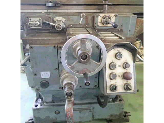 OKK MH-2P 横型フライス盤 の画像 2枚目