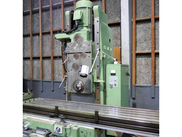 OKK MH-4P Horizontal Milling Machine Image 3