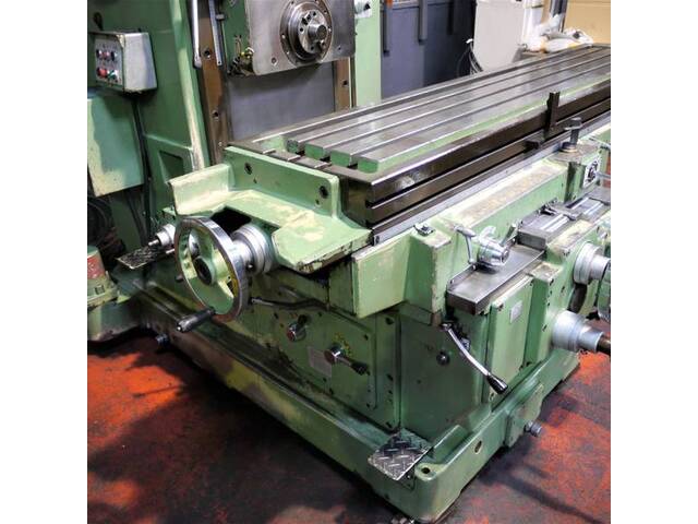 OKK MH-4P Horizontal Milling Machine Image 6