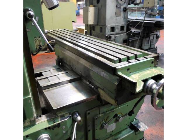 OKK MH-4P Horizontal Milling Machine Image 8