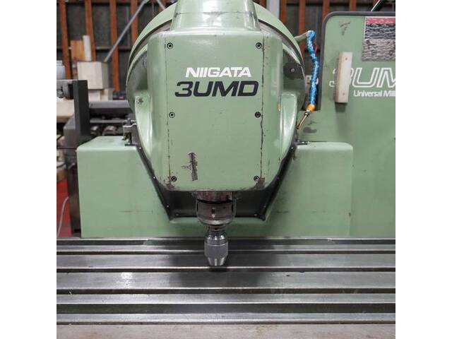 新潟 3UMD型 Universal Milling Machine Image 2