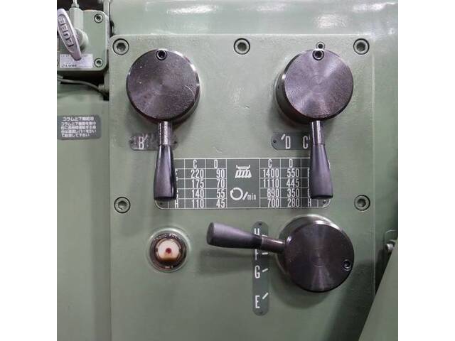 新潟 3UMD型 Universal Milling Machine Image 6