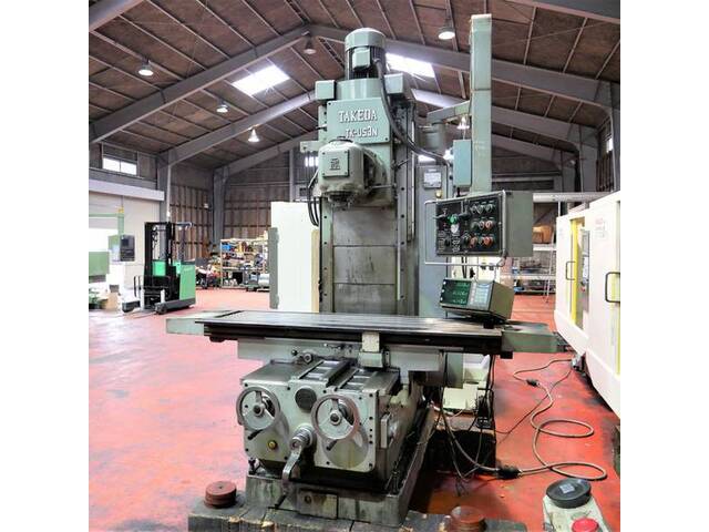TAKEDA MACHINE TOOLS TK-US-3N Universal Milling Machine Image 3