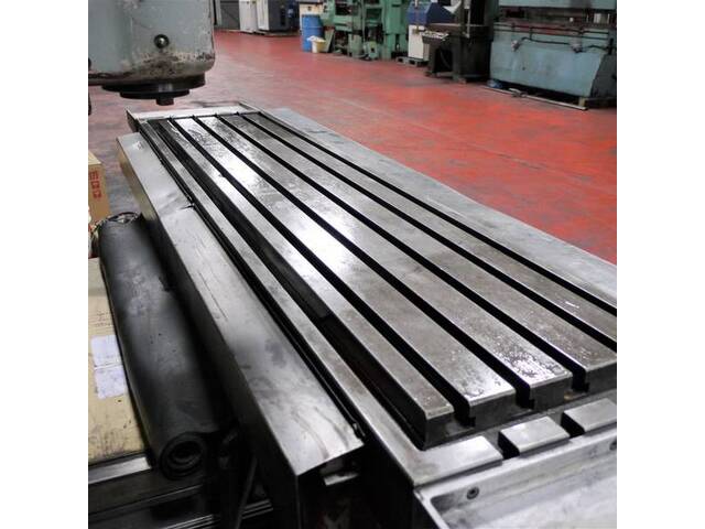 TAKEDA MACHINE TOOLS TK-US5N Universal Milling Machine Image 12
