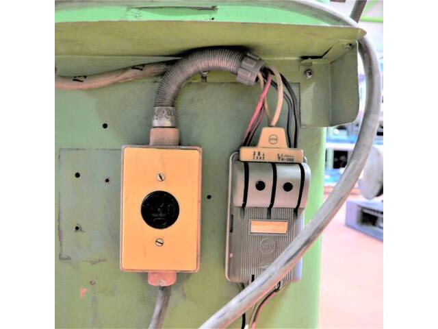 松本 MG-200 工具研削盤 の画像 9枚目