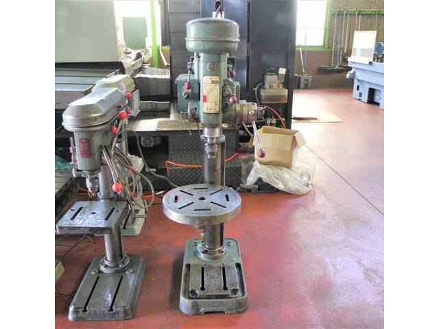 吉良鉄工 KRTG-420 Desktop Drilling Machine Image 1