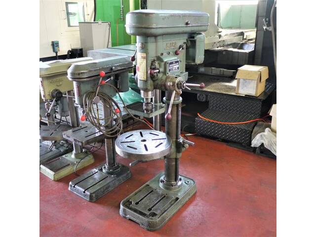 吉良鉄工 KRTG-420 Desktop Drilling Machine Image 3