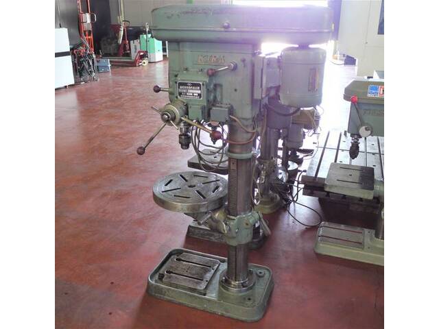 吉良鉄工 KRTG-420 Desktop Drilling Machine Image 10