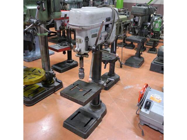 北川 KBD-16 Desktop Drilling Machine Image 2