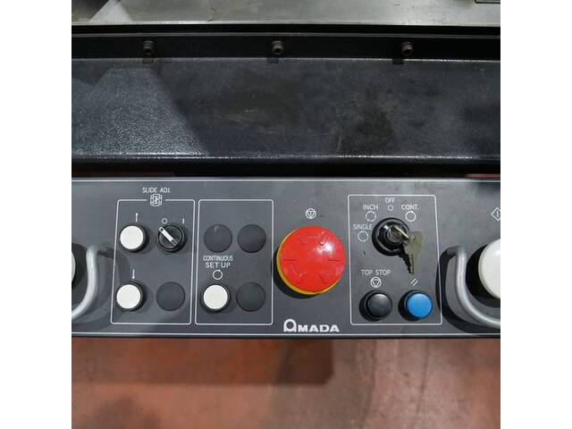 AMADA TP-35FX C-Frame Press Image 5