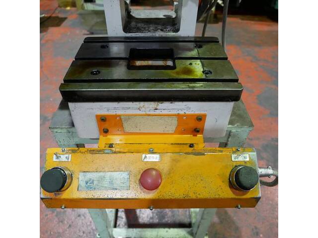 JAM HYP305H Hydraulic Press Image 6