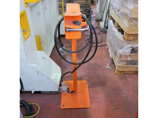 連傑油圧工業股_有限公司 LDO-150-20-1200×1000 Hydraulic Press Image 12