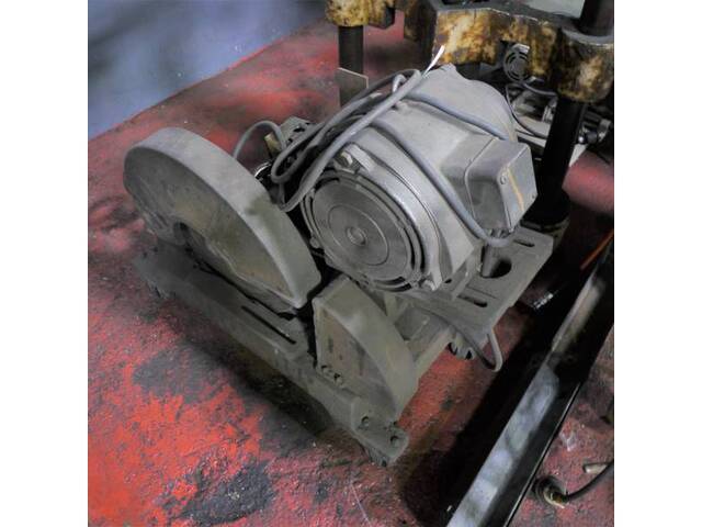 富士 E-1 Cutting Machine Image 3