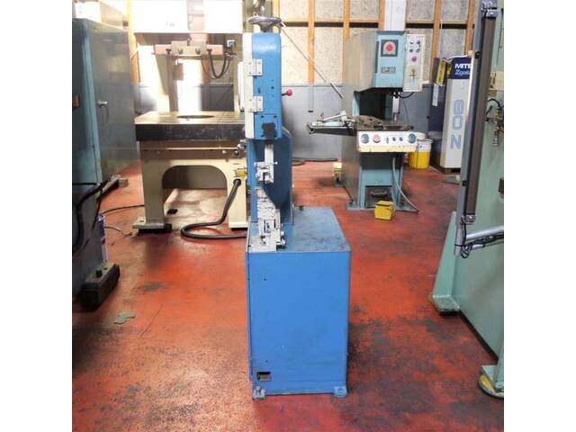 ANDSAW TA-300 Contour Machine Image 2