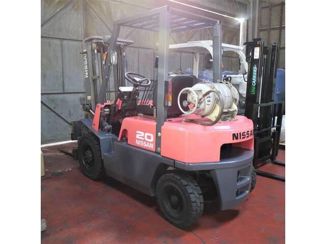日産 PJ02 Crane Image 1