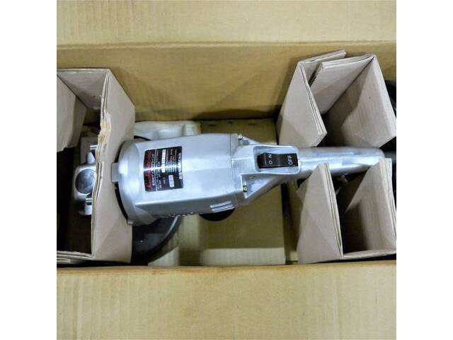 高速電機株式会社 HGC-900 Robot Image 1