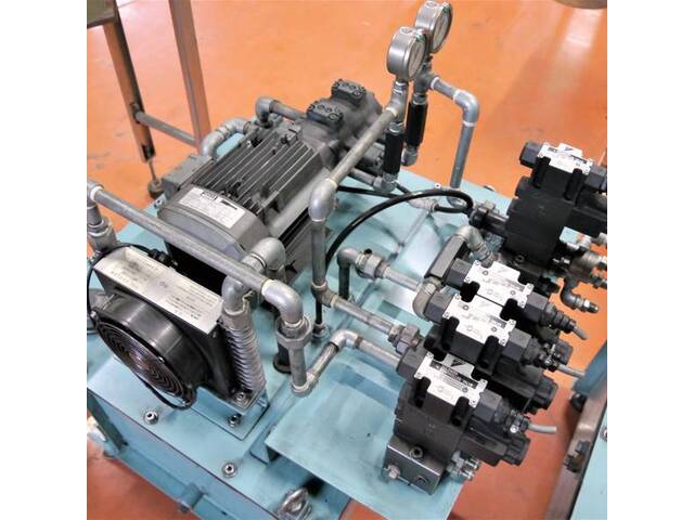 NACHI ADC-217-12K ロボット の画像 2枚目