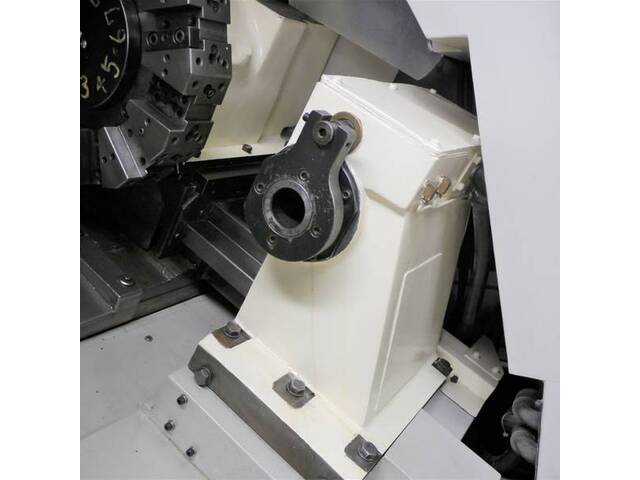 OKUMA & HOWA HL-35L Lathe Chuck Image 9