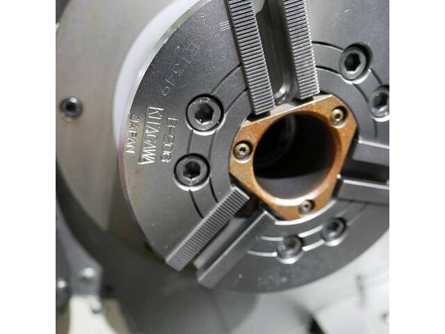 Okuma LB-200 Lathe Chuck Image 9