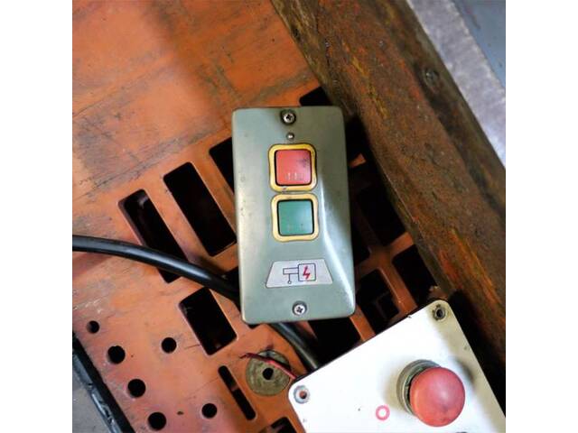 不明 FA150×450 Magnet Chuck Image 3