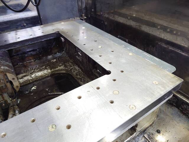 Mitsubishi Electric FA20PSM EDM (Wire) Image 5