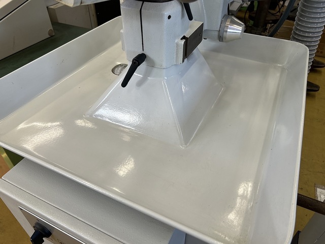 CHRISTEN 1-32/100A Tool Grinder Image 9