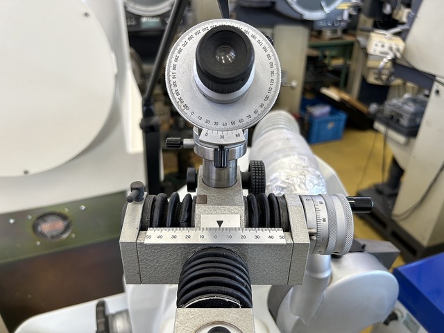 CHRISTEN 1-32/100A Tool Grinder Image 12
