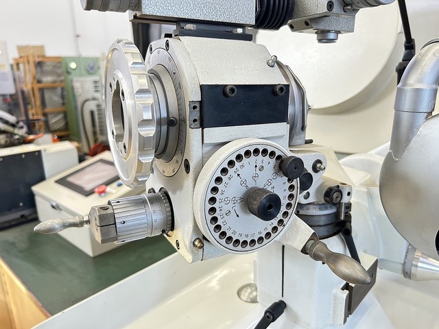CHRISTEN 1-32/100A Tool Grinder Image 18