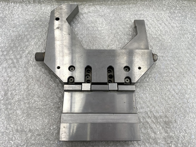 システム3R 3R-293.6HP バイス の画像 1枚目