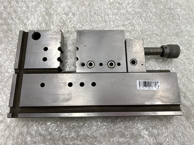 ソディック SWS-415 バイス の画像 1枚目