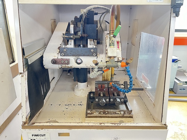 HEIWA TECHNICA SP-7 Cutting Machine Image 2