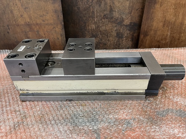 津田駒 VN1220  バイス の画像 1枚目