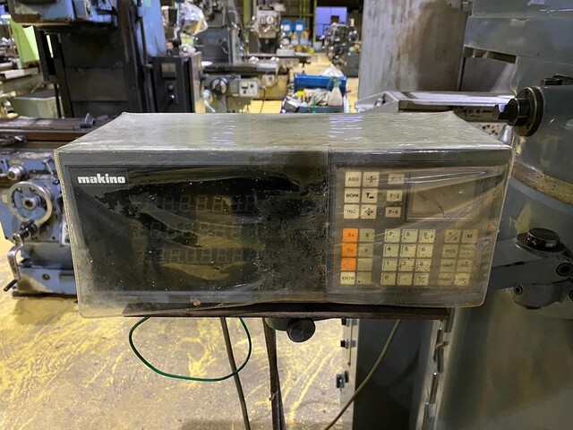 牧野フライス製作所 KVJP-55 立型フライス盤 の画像 8枚目