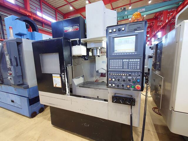 大隈豊和 MILLAC-415V Vertical Machining Center Image 2