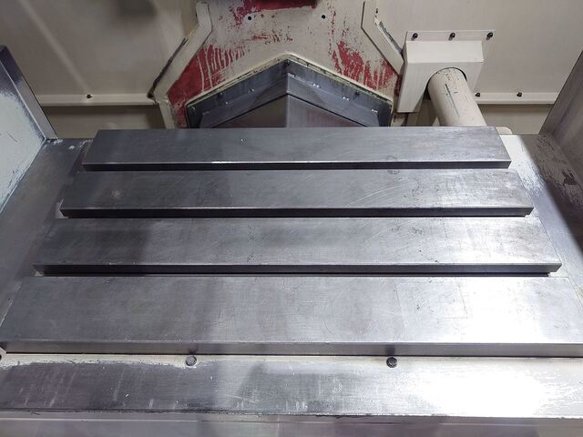 大隈豊和 MILLAC-415V Vertical Machining Center Image 4