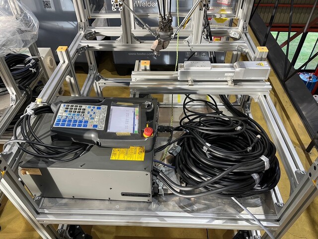 FANUC M-1iA/0.5AL Robot Image 7