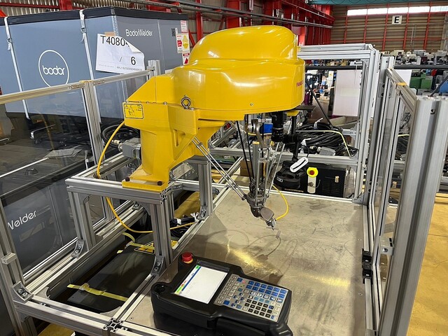 FANUC M-1iA/0.5AL Robot Image 8