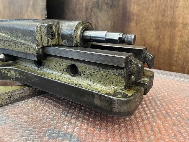 TAKEDA MACHINE TOOLS TK-150HVS Vice Image 6