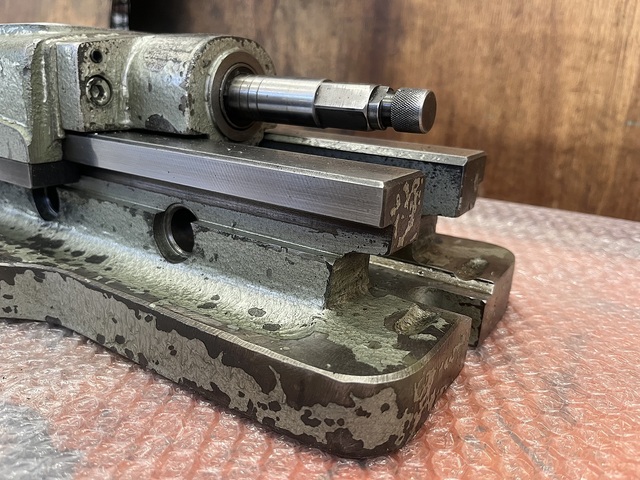 TAKEDA MACHINE TOOLS TK-150HVS Vice Image 6