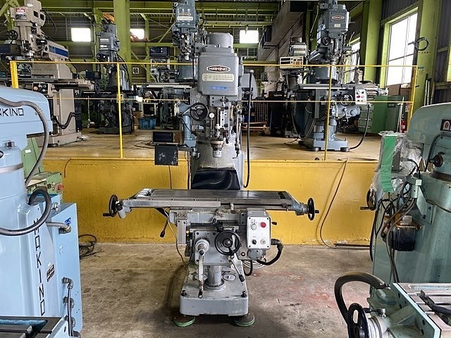 MAKINO KSJP Vertical Milling Machine Image 1