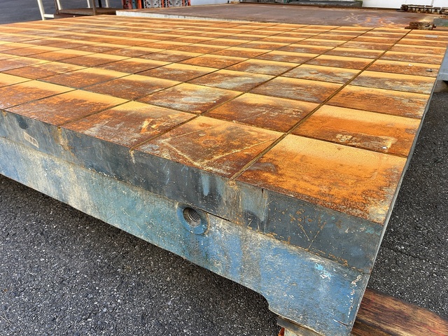 不明  Surface plate/Workbench Image 3