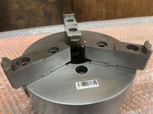 --  Lathe Chuck Image 3