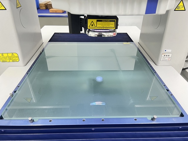 ミツトヨ QV-X404P1L-C(363-131) 画像測定機 の画像 2枚目